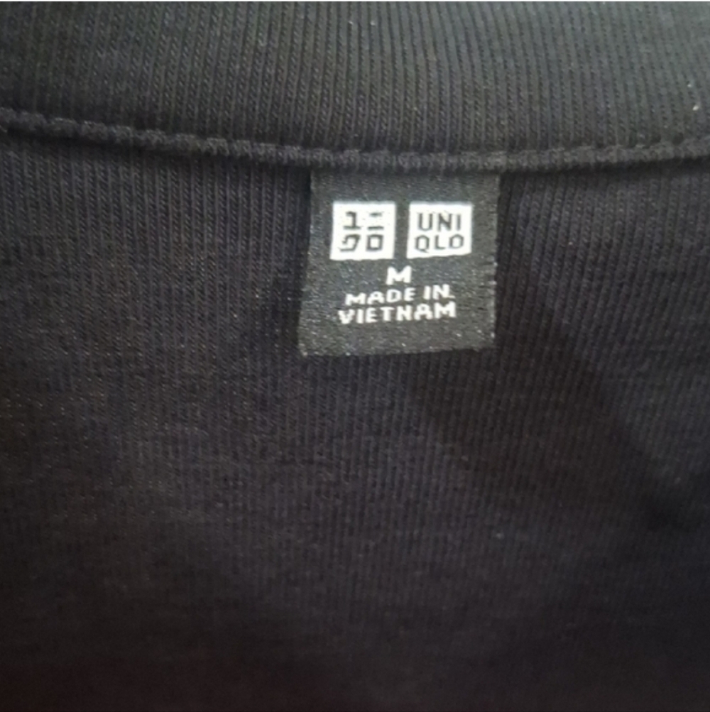 Women's Uniqlo Black Mini Polo Shirt Size Medium - Picture 4 of 4